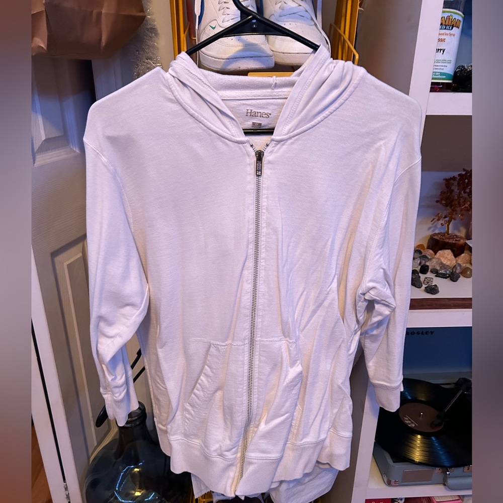 Hanes White Women’s zip up sweatshirt
